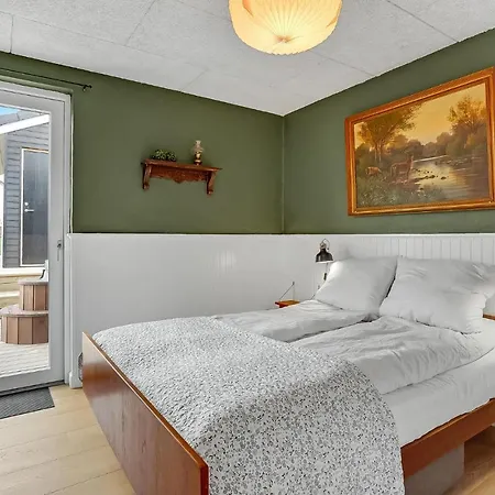 Дом отдыха 4 Bedroom Beautiful In Хадерслев