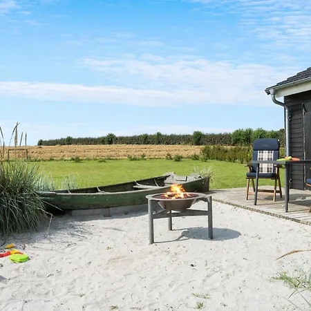 Beautiful In With Sauna בית נופש *